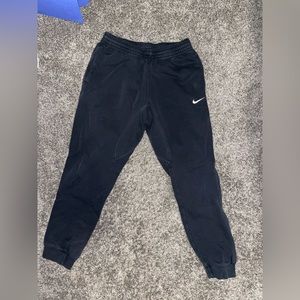 Nike men's black joggers, size medium!